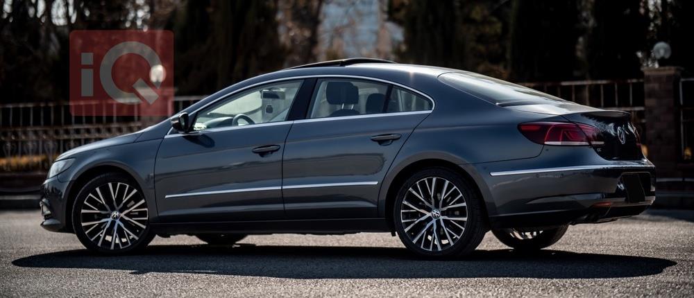 فولكسفاغن باسات CC